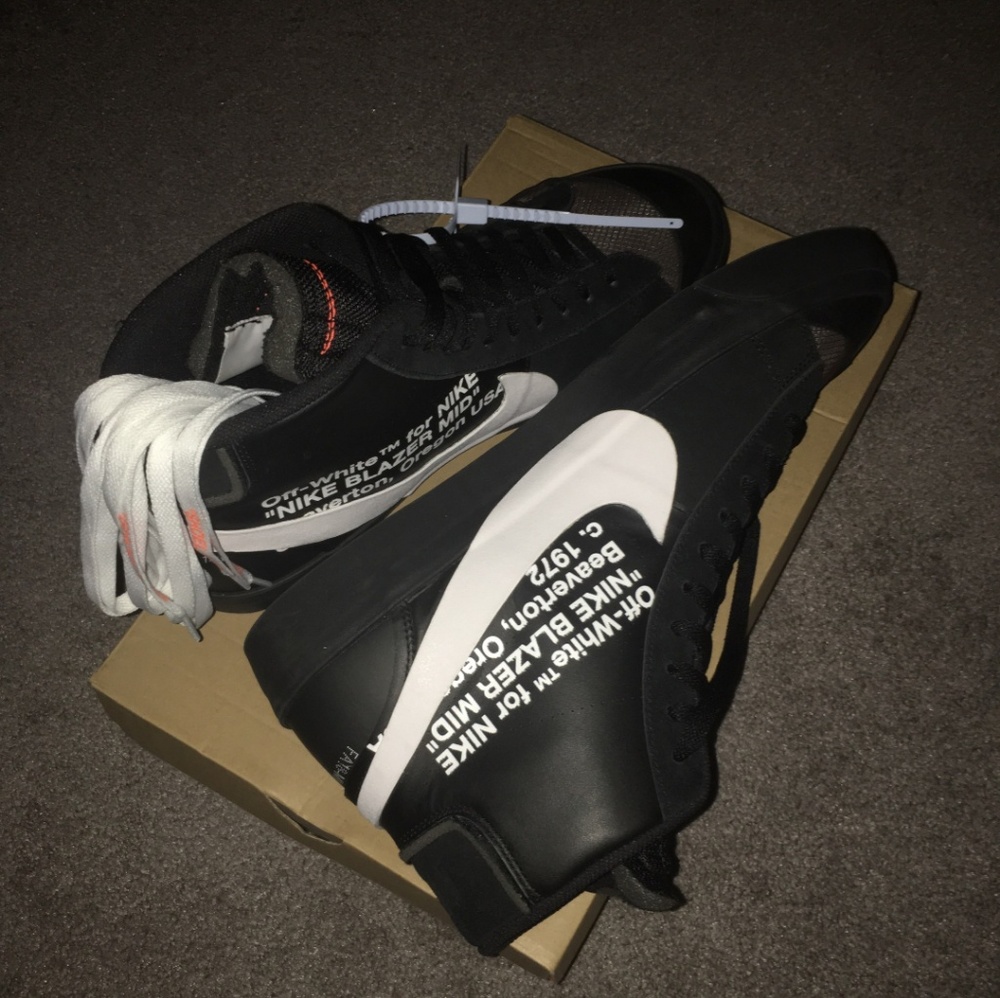 Off White Nike Blazers